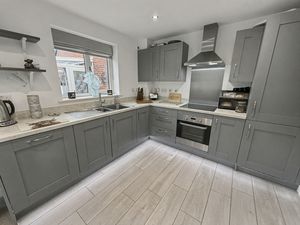 Photo 15- click for photo gallery